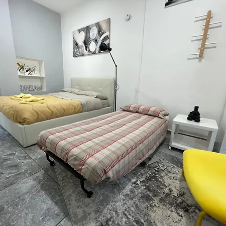 Mini-house In The Centre Apartment *