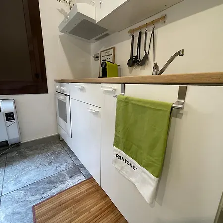 Mini-house In The Centre * Turin