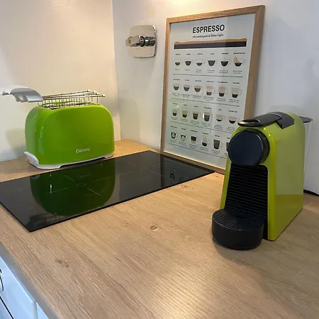 Mini-house In The Centre *